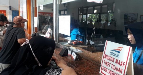 Loket informasi dan ticket Kereta Api Indonesia